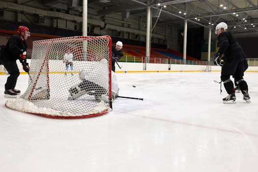 Women’s hockey action shot