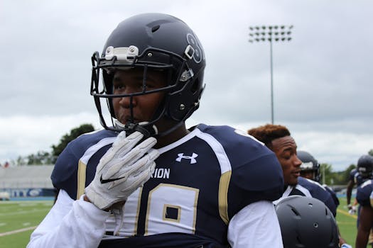 Wayne Gretzky in his iconic number 99 jersey